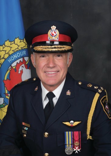 Collective Leadership for Current Challenges and Changes in Policing