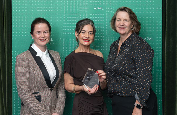Jen Riseley, Nardia Stacy, Susie Murphy White — Team Pomewest