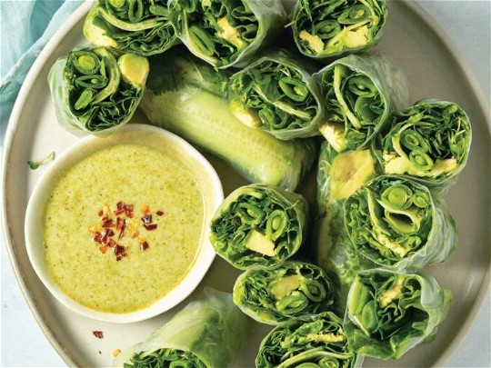 all-green fresh rolls