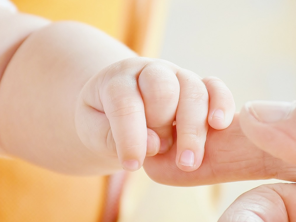 Baby Sticky Tape Skin Test Could Predict Risk Of Eczema